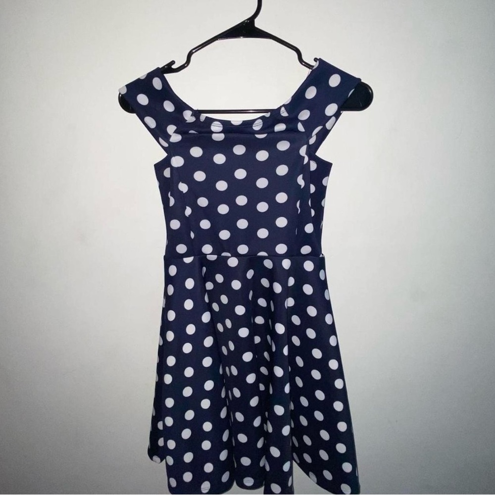 VINTAGE POLKA DOT DRESS